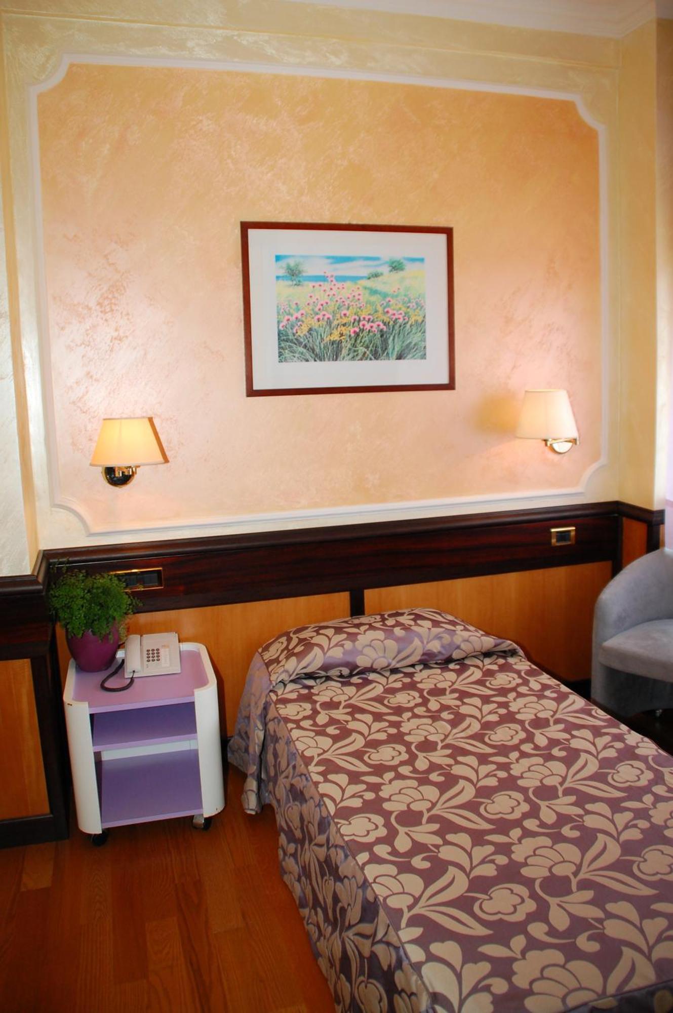 Benny Hotel Catanzaro Ngoại thất bức ảnh