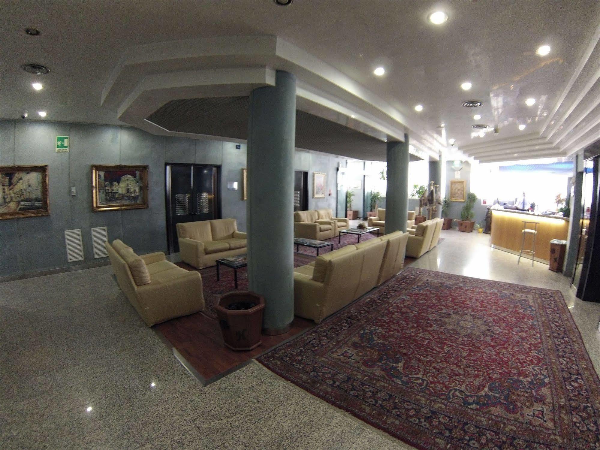 Benny Hotel Catanzaro Ngoại thất bức ảnh
